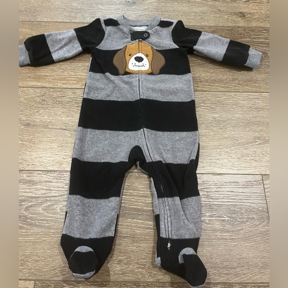 Boys’ Carter’s pajama bundle boys 9 month pajamas 2 pairs pajamas - Picture 9 of 9